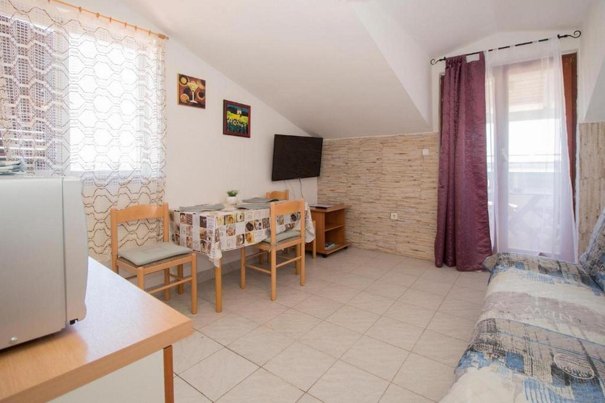 Bed And Breakfast Porto Del Mar Medulin Exterior foto