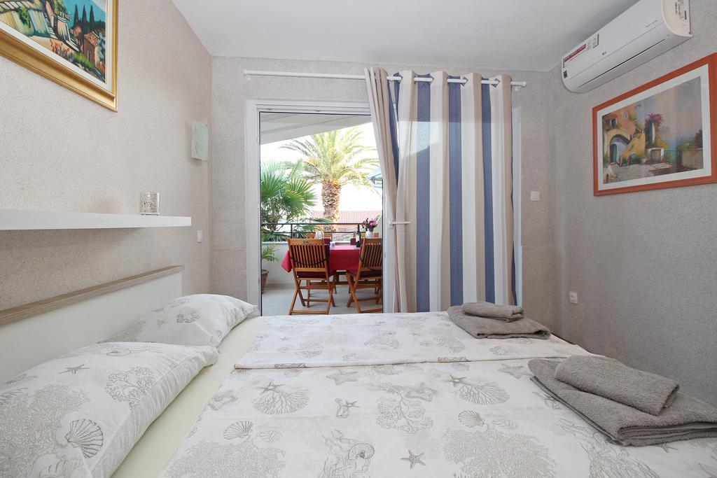 Bed And Breakfast Porto Del Mar Medulin Exterior foto