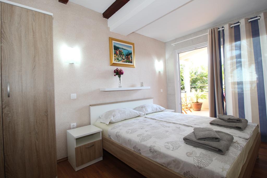 Bed And Breakfast Porto Del Mar Medulin Exterior foto